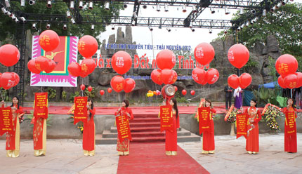 Lễ hội thơ: Mùa xuân - Đất nước - Tình yêu