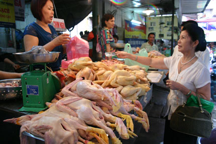 Vi phạm về an toàn thực phẩm, có thể bị phạt tới 100 triệu đồng