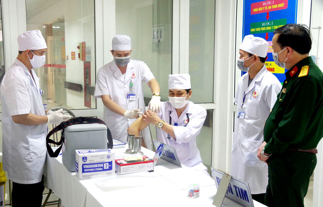 Sẵn sàng cho chiến dịch tiêm vắc-xin phòng COVID-19