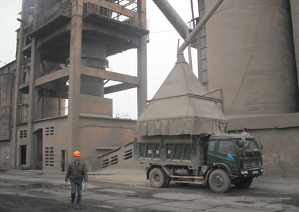 Tiết kiệm điện ở Nhà máy Xi măng Lưu Xá