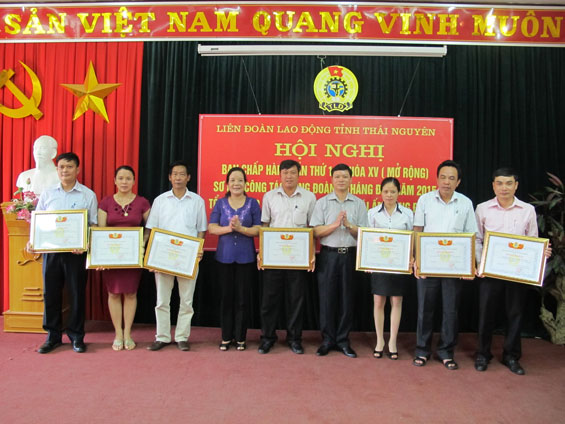 Tổ chức trên 200 cuộc đối thoại với người lao động