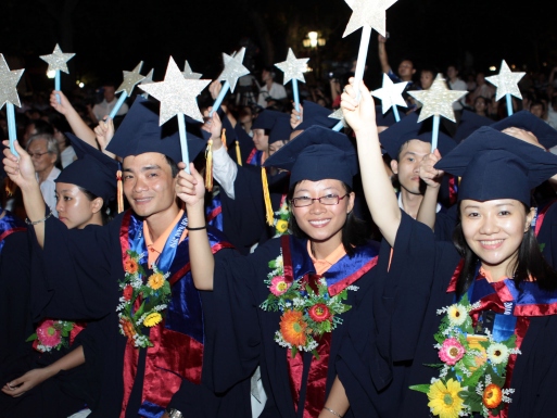 Nhiều trường ĐH xin "tự quyết" mức học phí