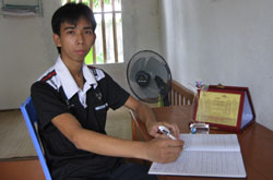 Hoa Trạng nguyên đất lúa