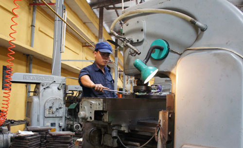 Trên 3 tỷ đồng lắp đặt dây chuyền sản xuất