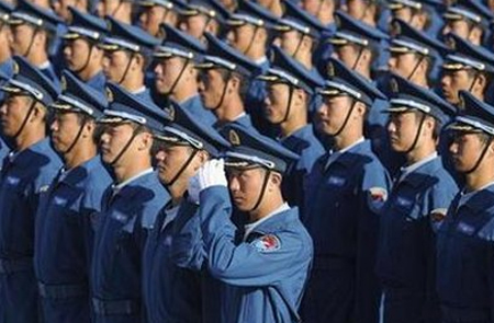 Trung Quốc tăng ngân sách quốc phòng