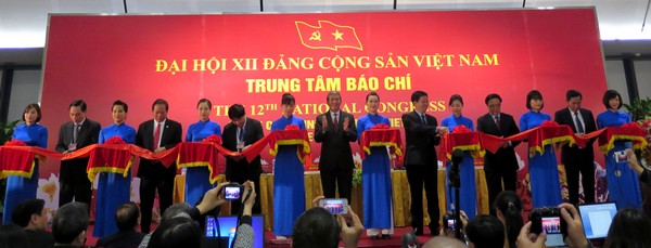 Họp báo trong nước và quốc tế về Đại hội đại biểu toàn quốc lần thứ XII Đảng Cộng sản Việt Nam