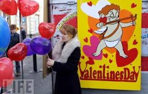 Bỏ Valentine vì sợ ảnh hưởng truyền thống