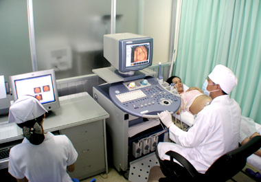 Đẩy nhanh tiến độ cấp chứng chỉ hành nghề và giấy phép hoạt động khám, chữa bệnh