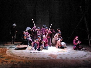 Chương trình xiếc "Làng tôi" thành công ở Pháp và Bỉ