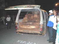 Xe chở gỗ tông chết 2 người