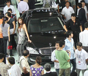 Mua ôtô trả góp dễ dàng trở lại