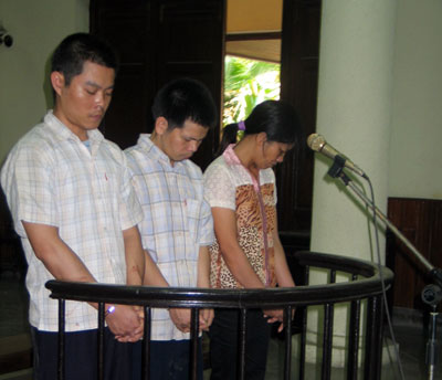 Tử hình tên sát nhân mê chim yến