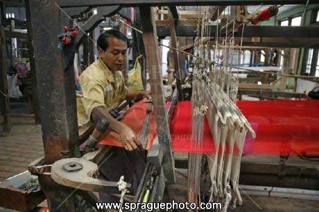 Hơn 140 triệu người châu Á có thể lâm cảnh bần cùng 