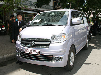 Suzuki APV 2006