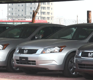 Lượng ôtô nhập khẩu ngừng xuống dốc