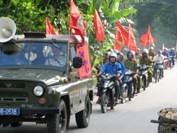 Hơn 1,4 triệu thanh niên tình nguyện giữ an toàn giao thông