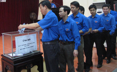 Đoàn Khối cơ quan Dân Chính Đảng tỉnh, Khối Doanh nghiệp: Ra quân Tháng thanh niên