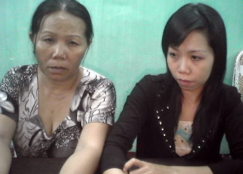 Ba mẹ con trốn truy nã cùng bị bắt