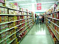 Sau tăng lương có thể giá sẽ tăng theo