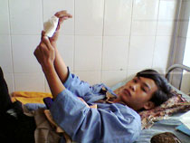 7 học sinh bị chém trọng thương