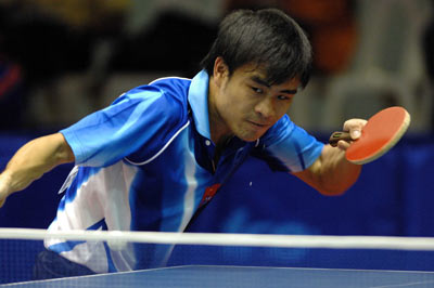 Bóng bàn nam thắng liền 2 trận