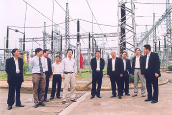 Đưa công trình ''Cải tạo nâng công suất Trạm 220 KV Thái Nguyên và lắp đặt thiết bị bù'' vào hoạt động