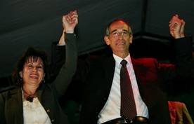 Ông Alvaro Colom đắc cử tổng thống Guatemala