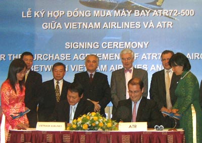 Vietnam Airlines mua 5 chiếc máy bay ATR 72