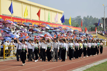 Đại lễ Điện Biên rực rỡ sắc màu Tây Bắc 