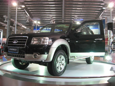 Top 10 mẫu xe bán chạy nhất Việt Nam