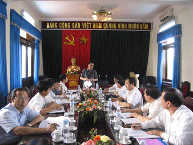 Kiểm tra việc lấy phiếu tín nhiệm các chức danh chủ tịch, phó chủ tịch HĐND, UBND xã, thị trấn